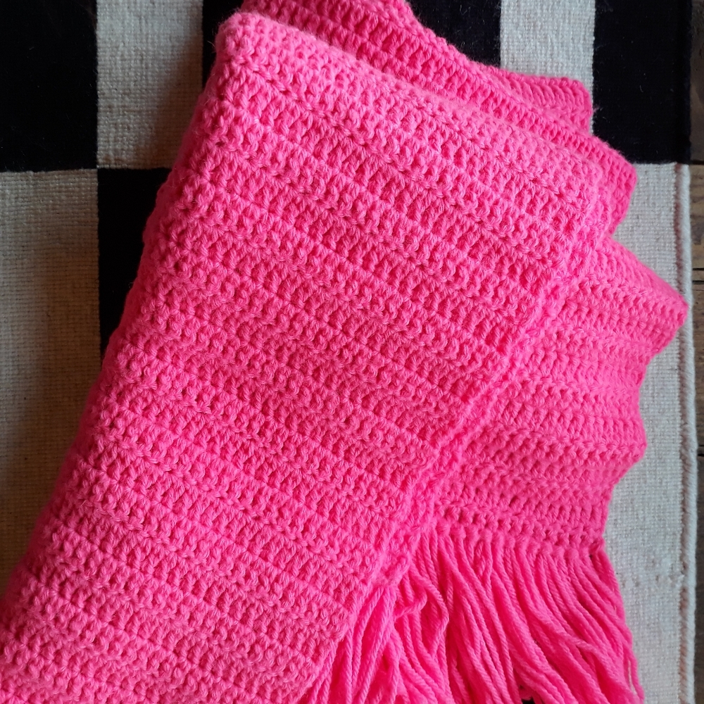 Vintage chunky knit scarf or wrap